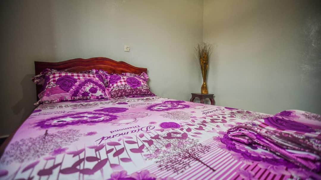 Appartements Neuf De Haut Standing Dm & Ng A Bafoussam מראה חיצוני תמונה