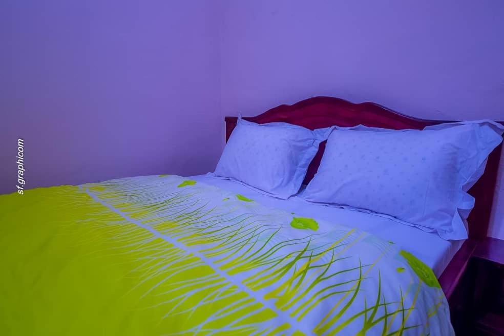 Appartements Neuf De Haut Standing Dm & Ng A Bafoussam מראה חיצוני תמונה